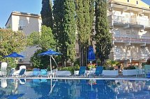 Ipsos Beach Hotel
