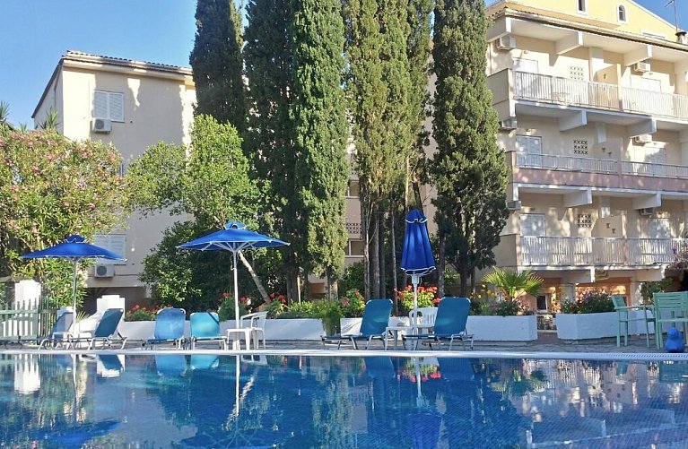 Ipsos Beach Hotel
