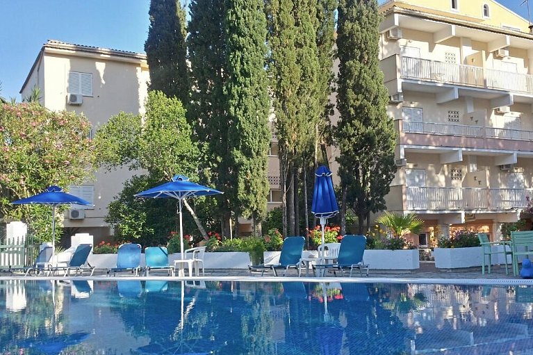 Ipsos Beach Hotel
