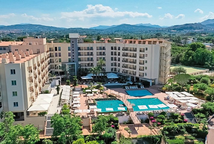 Domina Zagarella Sicily