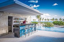 Majestic Elegance Costa Mujeres
