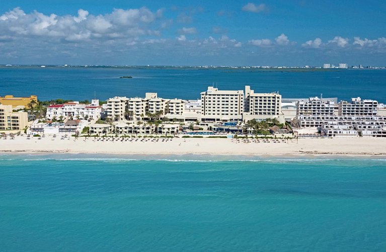 Occidental Tucancun