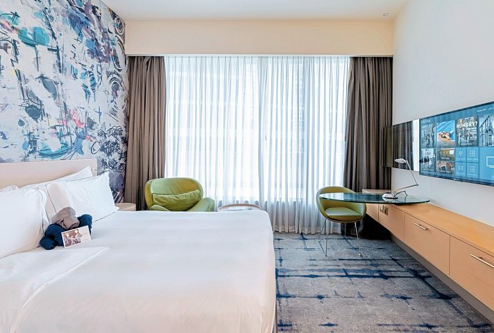 Media One Hotel - Wohnbeispiel Hip Room (Zimmercodierung DB1)