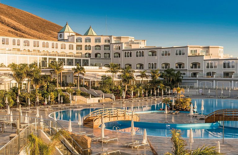 Royal Palm Resort & Spa