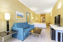 IFA Altamarena by Lopesan Hotels - Wohnbeispiel Familienzimmer Strassenseite (Zimmercodierung FB1)