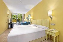 IFA Altamarena by Lopesan Hotels - Wohnbeispiel Familienzimmer Strassenseite (Zimmercodierung FB1)
