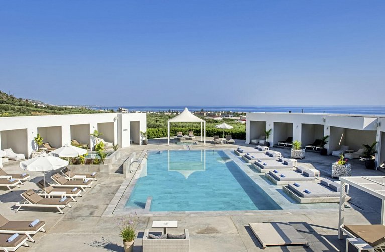 Matheo Villas & Suites