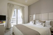 Matheo Villas & Suites