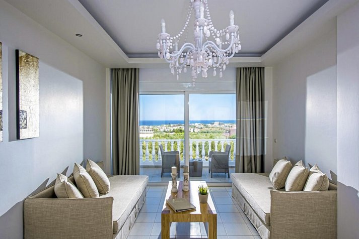Matheo Villas & Suites