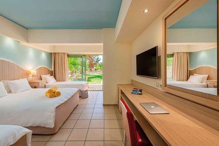 Star Beach Village