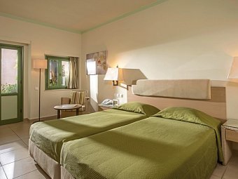 Silva Beach - Wohnbeispiel Doppelzimmer Gartenblick (Zimmercodierung DBG)