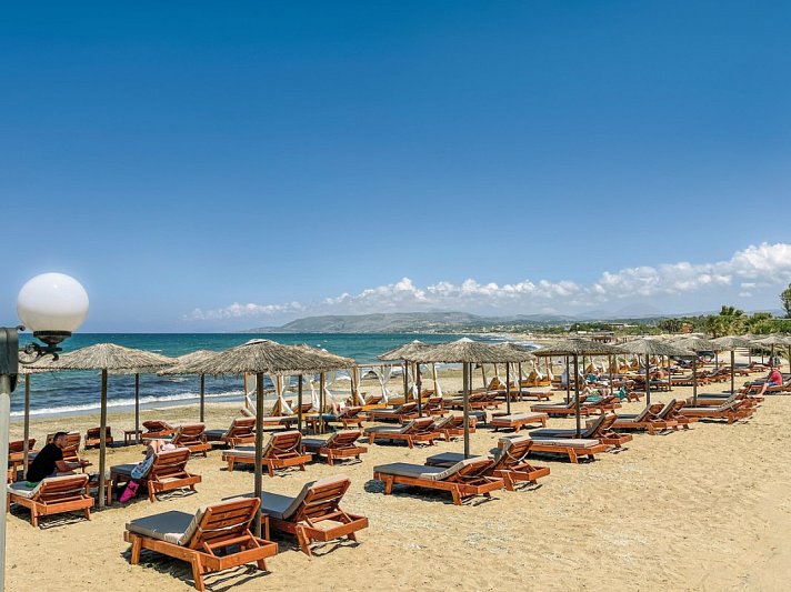 Mare Blue & Suites