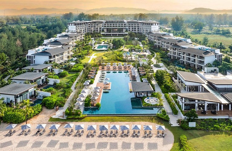 Khao Lak Marriott Beach Resort & Spa