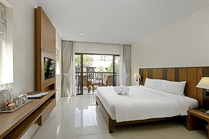 Patong Lodge Hotel