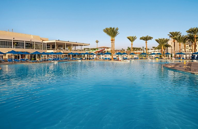 Pickalbatros Dana Beach Resort