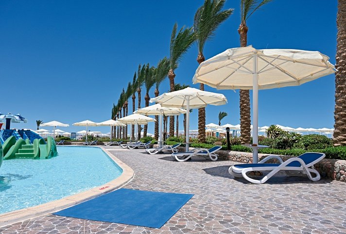 SUNRISE Serano Aqua Park Resort