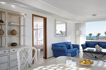 Grecotel LUX ME Kos - Wohnbeispiel Juniorsuite Penthouse Meerblick (Zimmercodierung J1M)