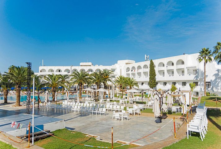 Golf Residence
