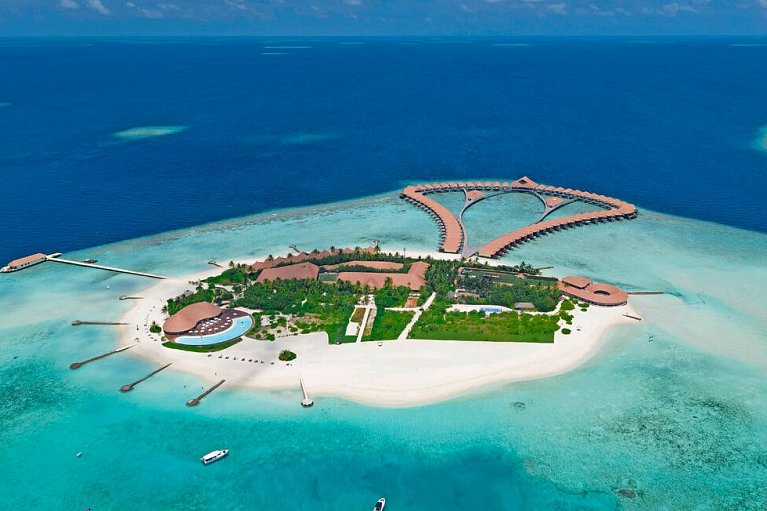 Cinnamon Velifushi Maldives