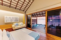 Cinnamon Velifushi Maldives - Wohnbeispiel Sunset Water Bungalow with Jacuzzi (Zimmercodierung BX2)