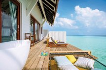 SAii Lagoon Maldives, Curio Collection by Hilton - Wohnbeispiel Overwater Villa (Zimmercodierung VX1)