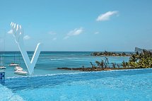 Ocean V - Poolanlage