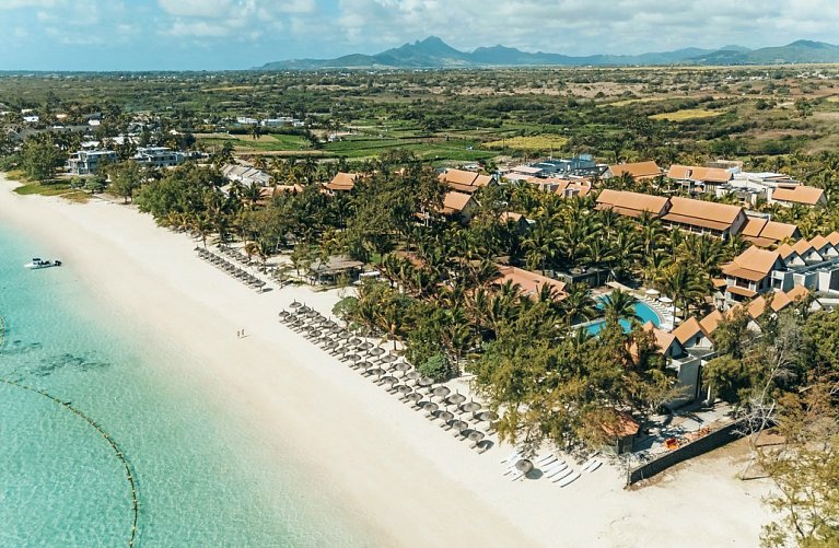 Crystals Beach Resort Belle Mare