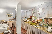 Colonna Beach Hotel