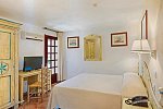 Colonna Beach Hotel