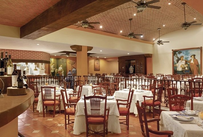 Wyndham Alltra Playa del Carmen