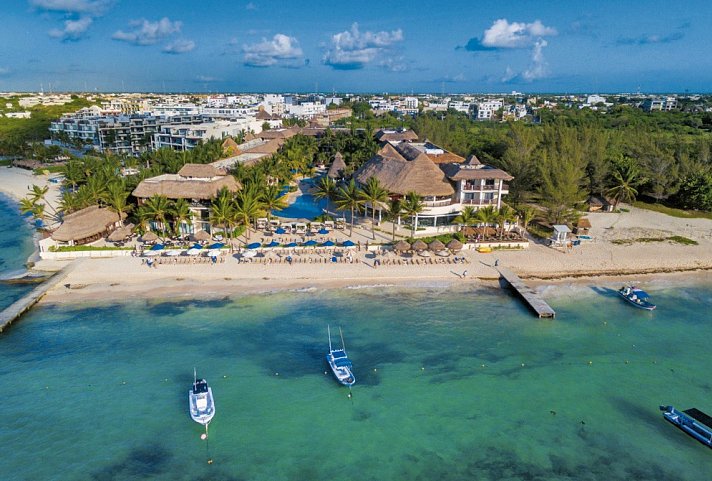 The Reef Coco Beach