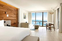 Hilton Cancun, an All Inclusive Resort - Wohnbeispiel Oceanfront King (Zimmercodierung UBO)