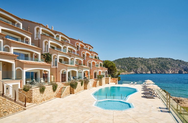 Bahía Suites Camp de Mar