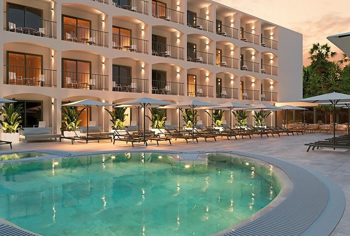 Valentin Somni Hotel & Suites