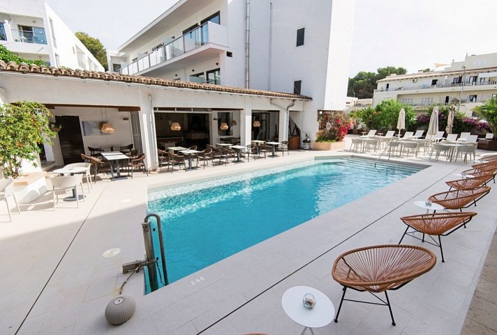 Petit Garden Hotel by Flacalco