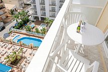 O7 Nordeste Playa - Wohnbeispiel Familienzimmer