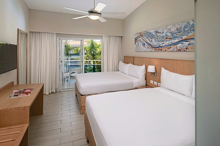 Lifestyle Tropical Beach Resort & Spa