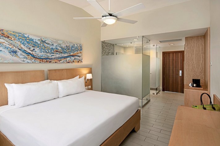 Lifestyle Tropical Beach Resort & Spa