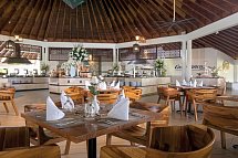 Lifestyle Tropical Beach Resort & Spa