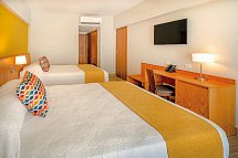 Coral Costa Caribe Beach Resort - Wohnbeispiel Superior Room (Zimmercodierung DS2)