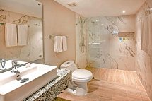Coral Costa Caribe Beach Resort