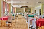 Coral Costa Caribe Beach Resort