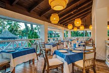 Coral Costa Caribe Beach Resort
