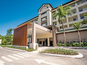 Coral Costa Caribe Beach Resort