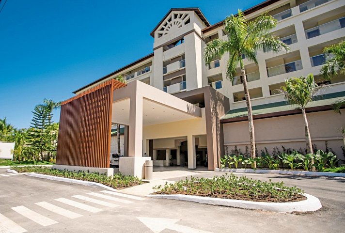 Coral Costa Caribe Beach Resort