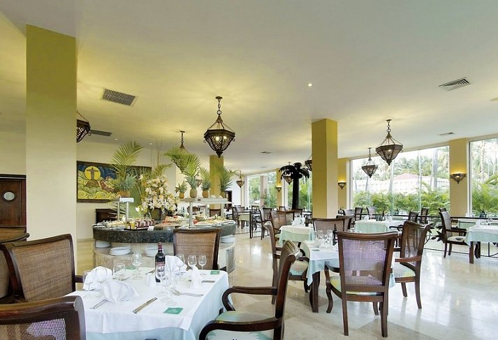 Grand Palladium Palace Resort & Spa - Rodizio Restaurant