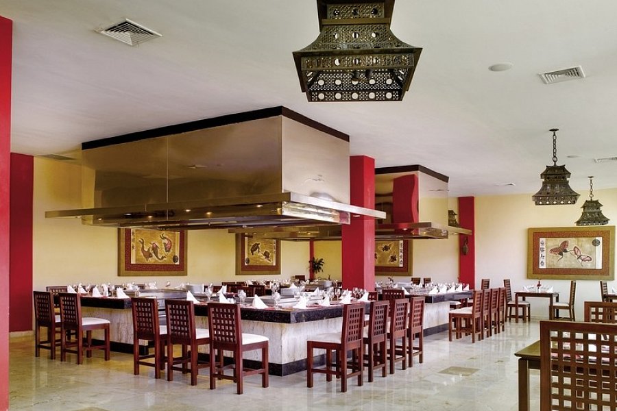 Grand Palladium Palace Resort & Spa - Sumptuori Restaurant