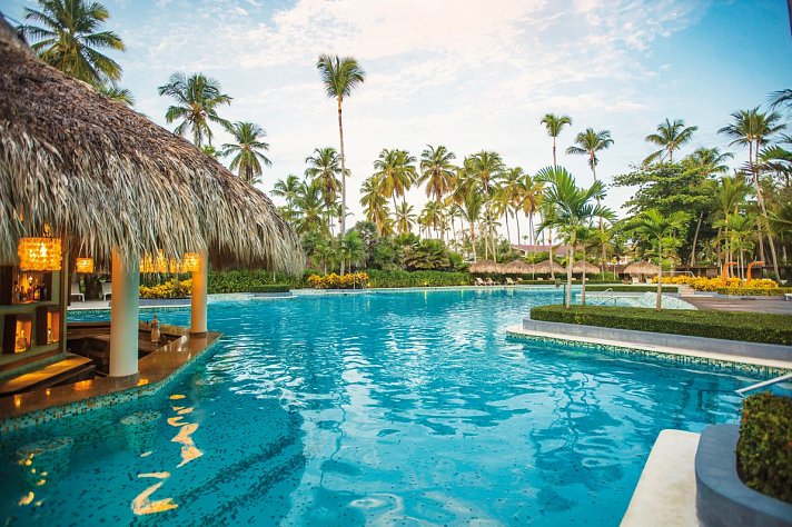 Grand Palladium Palace Resort & Spa