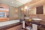 Grand Palladium Palace Resort & Spa