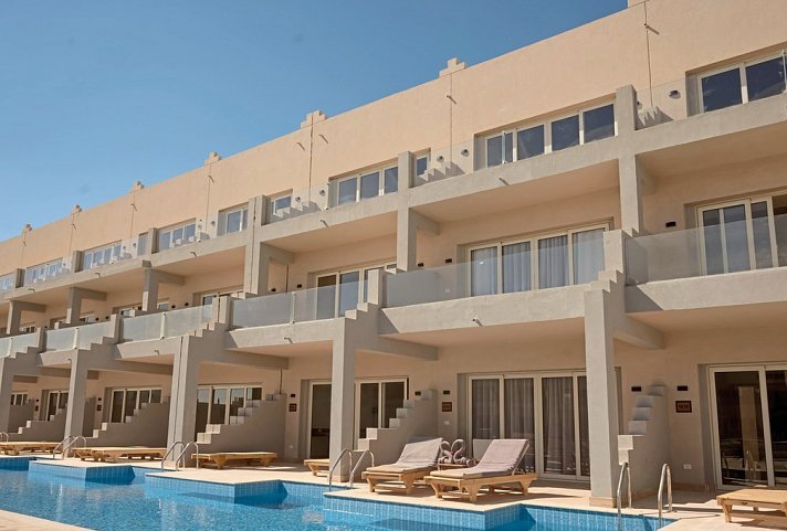 Diamond Beach by Pearl Resort